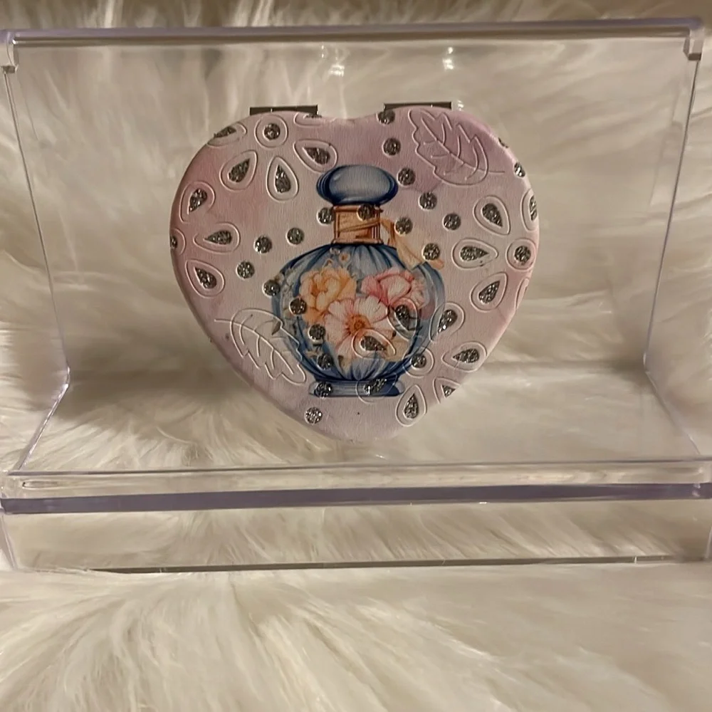 Compact mirror - Picture 2 of 3